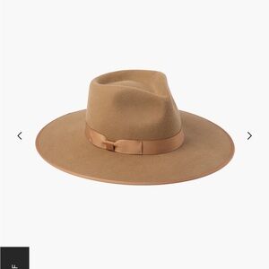 NWT Lack of Color Teak Rancher